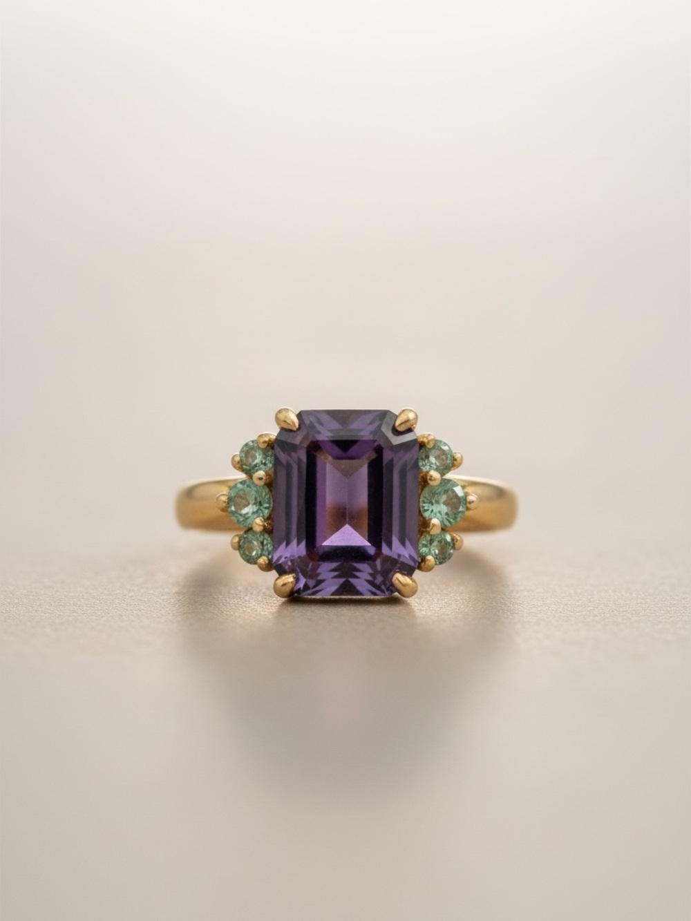 2.8 Carat Natural Russian Alexandrite Center Gemstone set in 12K Gold • size 5.5